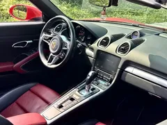 2022 Porsche 718 Boxster T 2.0T — фото 12