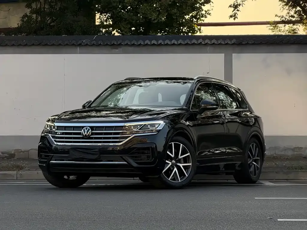 2021 Volkswagen Touareg 3.0TSI Sport Package