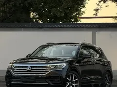 2021 Volkswagen Touareg 3.0TSI Sport Package, чёрный — фото 2
