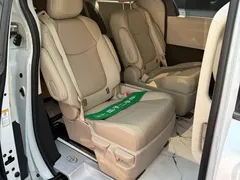 2021 Toyota Sienna 2.5L Hybrid Luxury, белый — фото 6