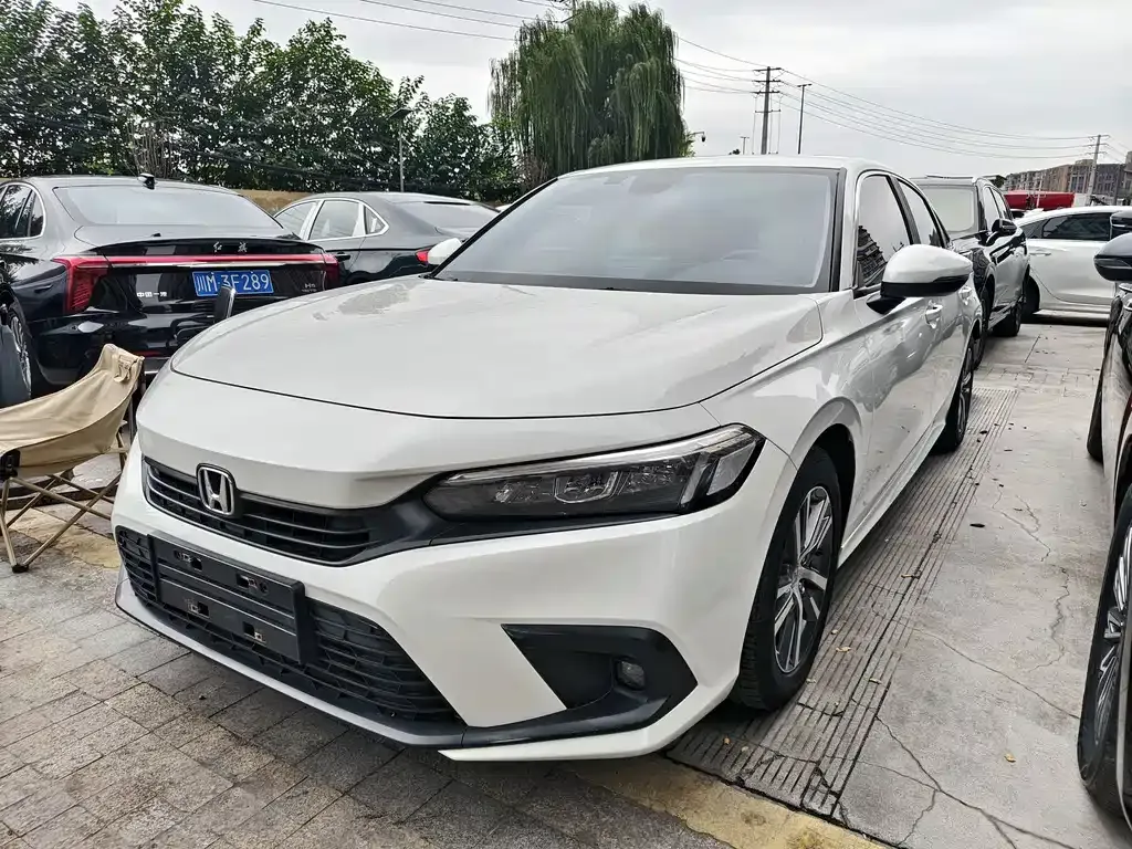 2023 Honda Civic 240TURBO CVT