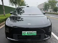 2025 Li Auto i6 2WD Standard, чёрный — фото 2