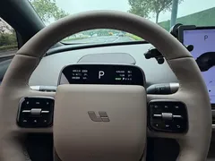 2025 Li Auto i6 2WD Standard, чёрный — фото 16