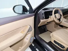 2025 Aito M8 EREV Ultra 53.4kWh 6-seat 192-line LiDAR, чёрный — фото 15