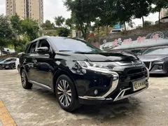 2021 Mitsubishi Outlander 2.4L 4WD 5-seat, чёрный — фото 3