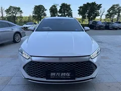 2024 BYD Qin PLUS Honor DM-i PHEV 55km Leading, белый — фото 2