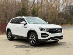 2022 Volkswagen Tayron 280TSI 2WD Luxury, белый — фото 3