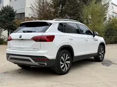 2022 Volkswagen Tayron 280TSI 2WD Luxury, белый — фото 5