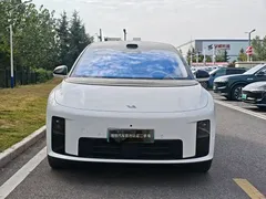 2025 Li Auto i8 Standard, белый — фото 2