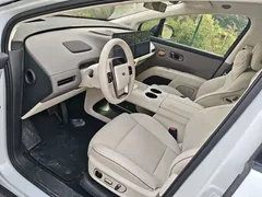 2025 Li Auto i8 Standard, белый — фото 4