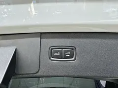 2022 Porsche Cayenne 3.0T Platinum, белый — фото 23