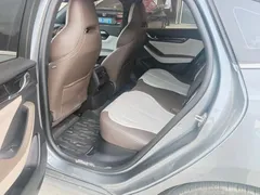 2024 BYD Qin PLUS Honor DM-i PHEV 55km Leading — фото 4