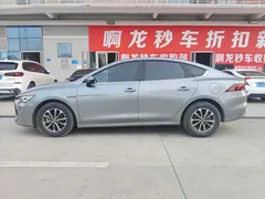 2024 BYD Qin PLUS Honor DM-i PHEV 55km Leading — фото 6