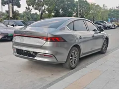 2024 BYD Qin PLUS Honor DM-i PHEV 55km Leading — фото 8