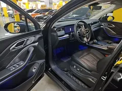 2024 Hongqi HS7 2.0T PHEV 4WD 7, чёрный — фото 16
