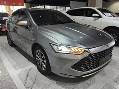 2024 BYD Qin PLUS Honor DM-i PHEV 55km Leading — фото 4