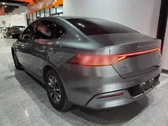 2024 BYD Qin PLUS Honor DM-i PHEV 55km Leading — фото 5