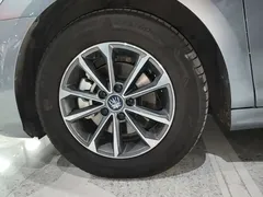 2024 BYD Qin PLUS Honor DM-i PHEV 55km Leading — фото 23