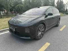 2025 Li Auto i8 Standard, чёрный — фото 1