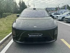 2025 Li Auto i8 Standard, чёрный — фото 2
