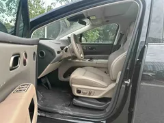 2025 Li Auto i8 Standard, чёрный — фото 4