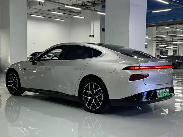 2023 Xpeng P7 P7i 702 Pro