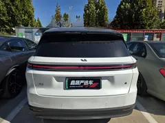 2025 Li Auto i8 Standard, белый — фото 7