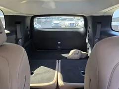 2025 Li Auto i8 Standard, белый — фото 11