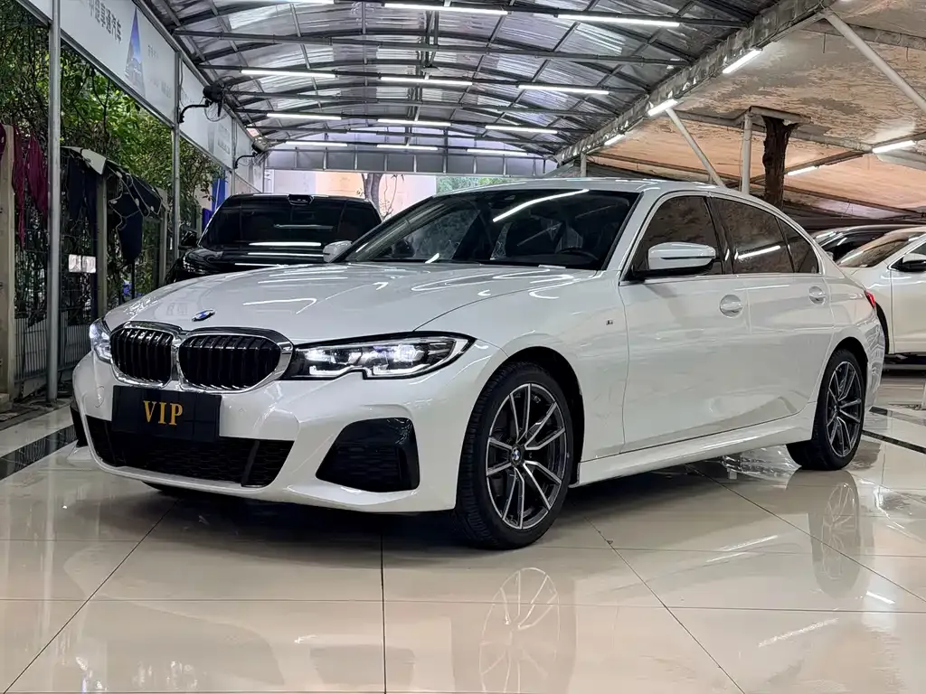 2022 BMW 3 Series 325Li M Sport Package