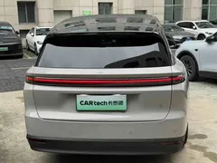 2025 Li Auto i8 Standard — фото 4