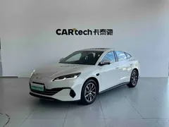 2025 BYD Seal 06 DM-i PHEV 120KM Smart Driving Premium, белый — фото 1