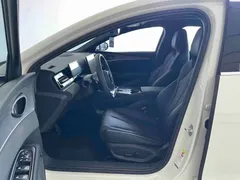 2025 BYD Seal 06 DM-i PHEV 120KM Smart Driving Premium, белый — фото 8