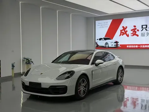 2022 Porsche Panamera 2.9T