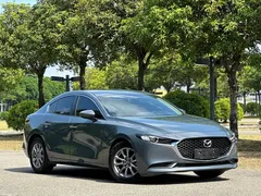 2023 Mazda 3 1.5L MT — фото 3