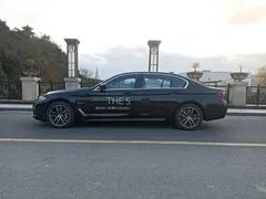 2022 BMW 5 Series 535Le PHEV Luxury, чёрный — фото 2