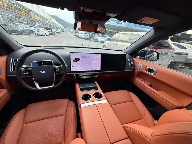 2024 Li Auto L6