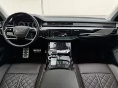 2021 Audi A8L 50 TFSI quattro Comfort, чёрный — фото 3