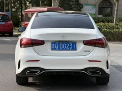 2022 Mercedes-Benz A-Class A 180 L Sport Sedan, белый — фото 5