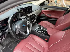 2022 BMW 5 Series 530Li Leading Luxury Package, чёрный — фото 18