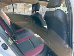 2021 Toyota Corolla TNGA 1.5L CVT GR Sport, белый — фото 7