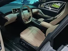 2024 Nio ET5T 75kWh Touring — фото 15