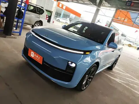 2024 Li Auto L8
