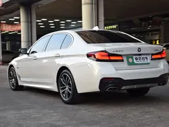 2022 BMW 5 Series 535Le PHEV Pioneer M Sport Package, белый — фото 18