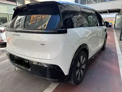 2025 Zeekr Mix Long Range ADAS, белый — фото 10