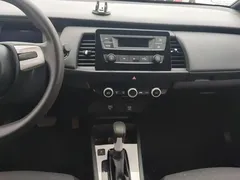 2021 Honda Fit 1.5L CVT, белый — фото 13