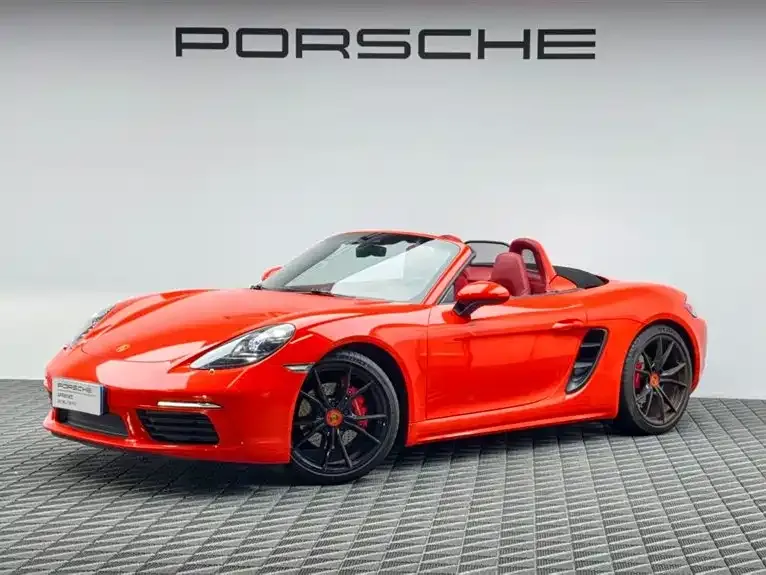 2022 Porsche 718 Boxster S 2.5T