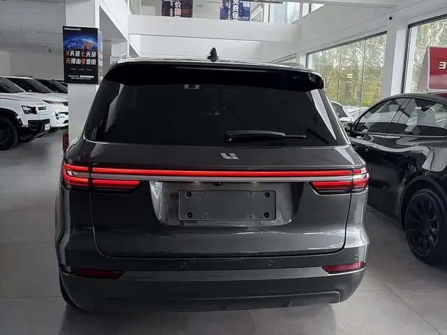 2021 Li Auto ONE EREV 6-seater