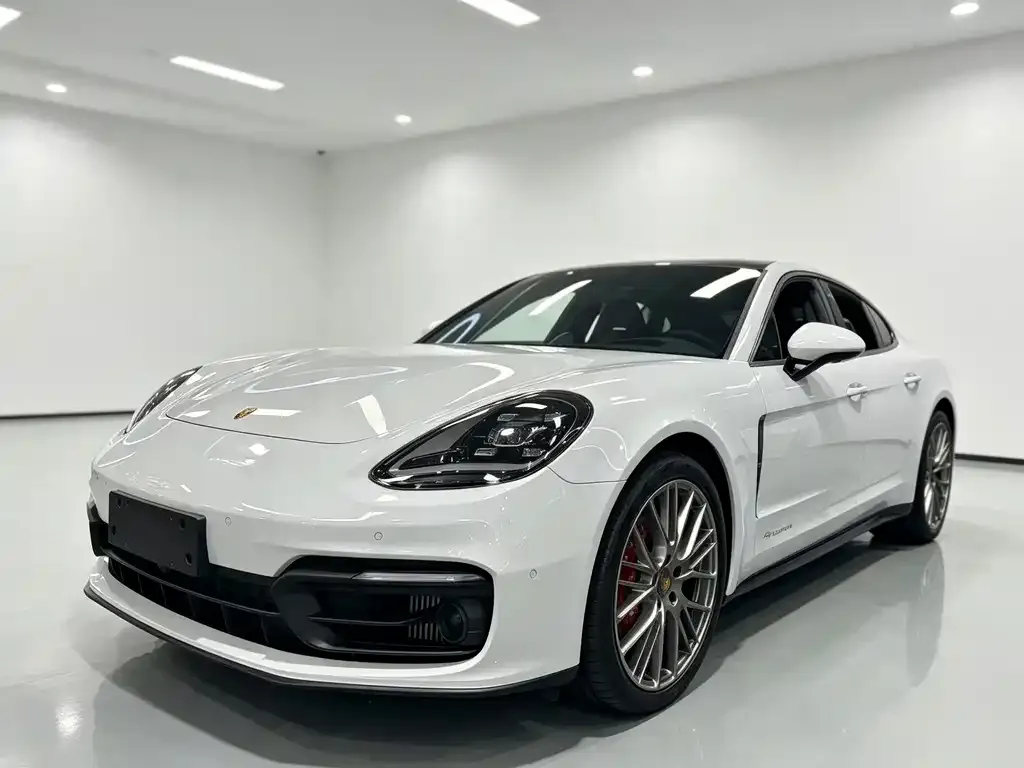 2023 Porsche Panamera 2.9T Platinum Edition