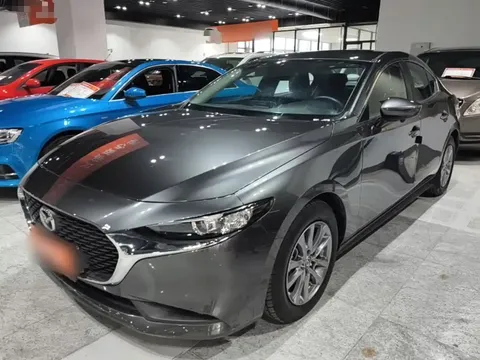 2021 Mazda 3 1.5L AT