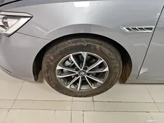2024 BYD Qin PLUS Honor DM-i PHEV 55km Leading — фото 23